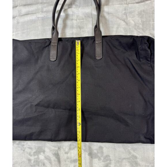 CUYANA Classic Weekender Black Canvas Black Leather Handle Strap Duffle Bag EUC - Picture 4 of 16